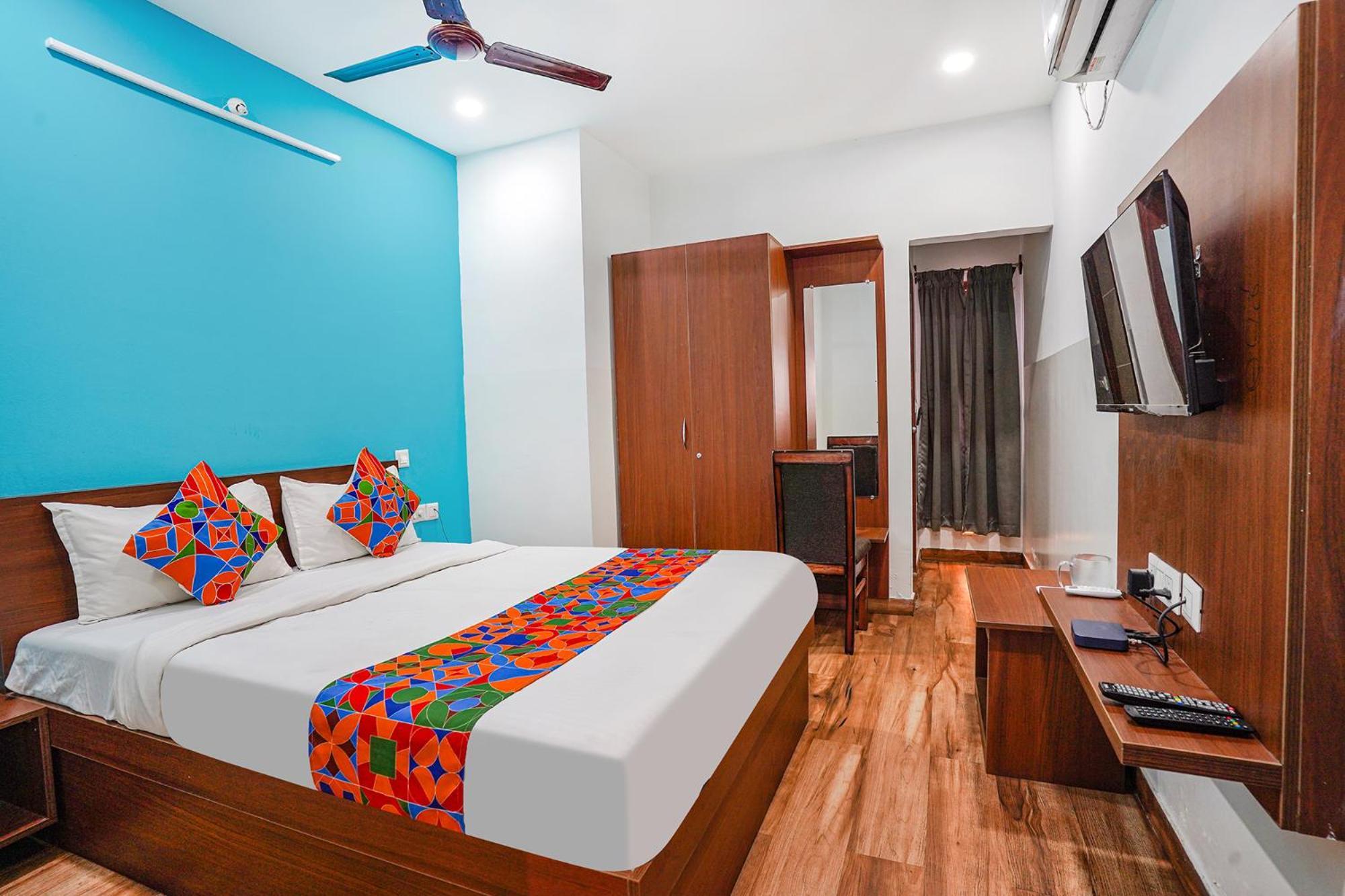 Fabhotel Rlv Green Palace - Nr Kengeri Satellite Town Bangalore Buitenkant foto