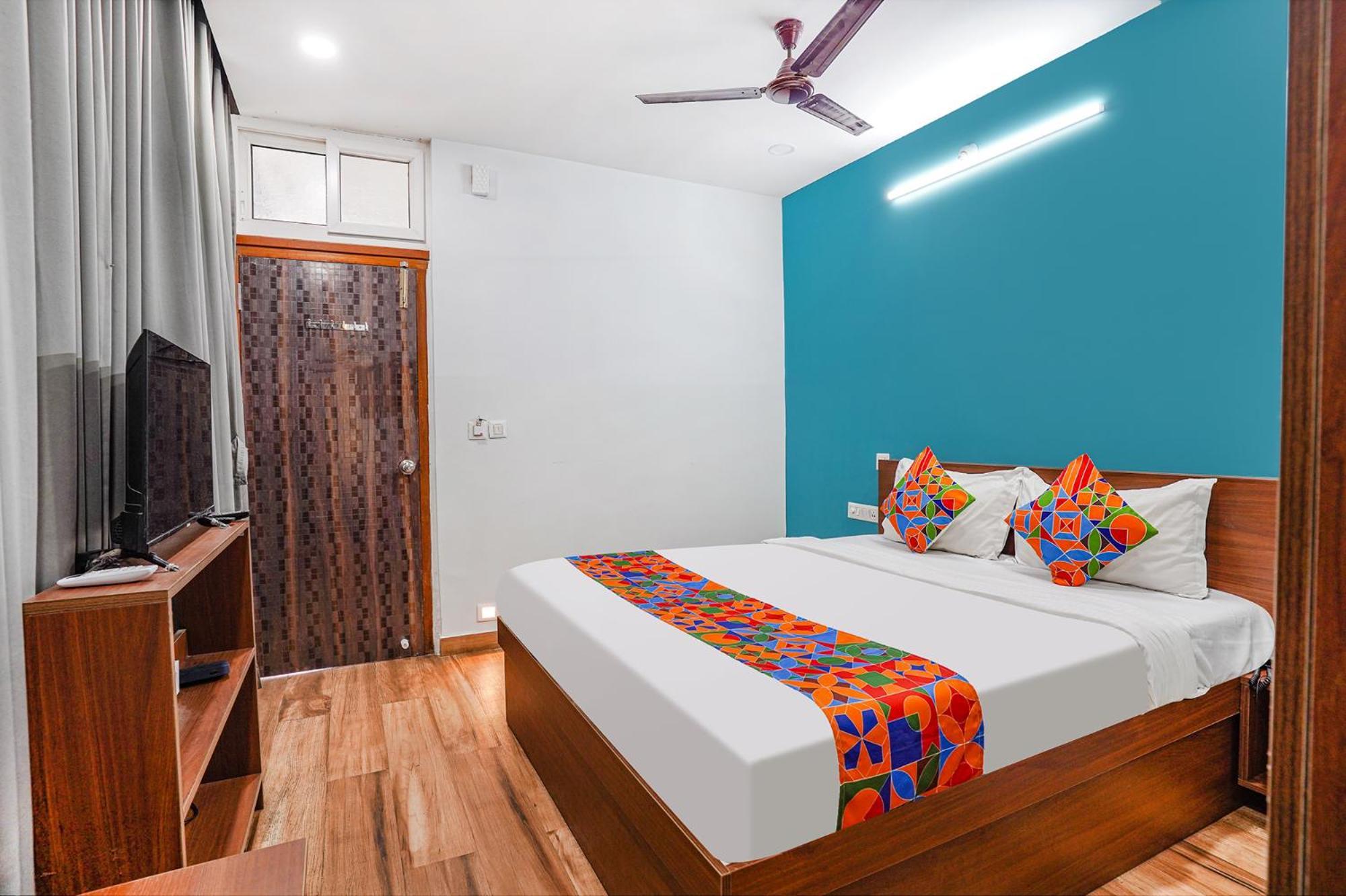 Fabhotel Rlv Green Palace - Nr Kengeri Satellite Town Bangalore Buitenkant foto