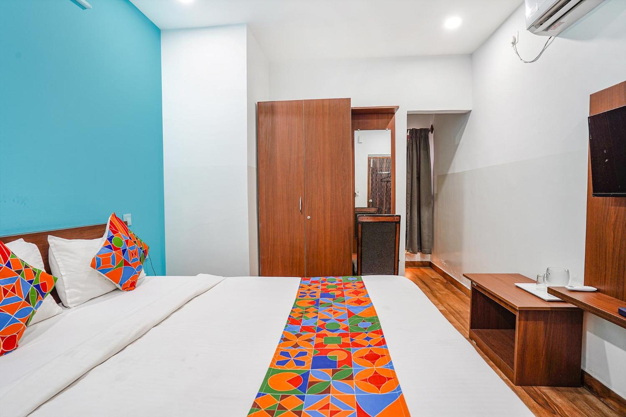 Fabhotel Rlv Green Palace - Nr Kengeri Satellite Town Bangalore Buitenkant foto